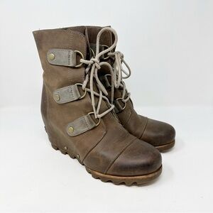 Sorel Joan of Artic Wedge Mid Boots